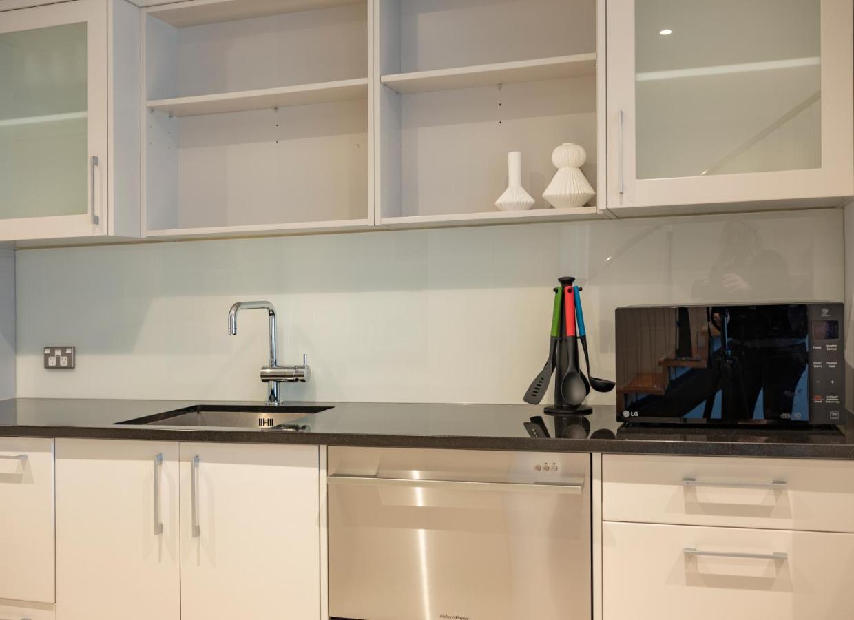 Loft At Shed 5 - Ahuriri Holiday Apartment نابيير المظهر الخارجي الصورة